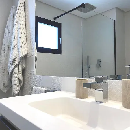 Jardines Del Puerto For Up To 6, Totally Refurbished 2025, Gardens, Pools, Garage, Wifi Apartment *