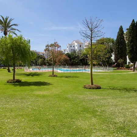 Jardines Del Puerto For Up To 6, Totally Refurbished 2025, Gardens, Pools, Garage, Wifi Apartment